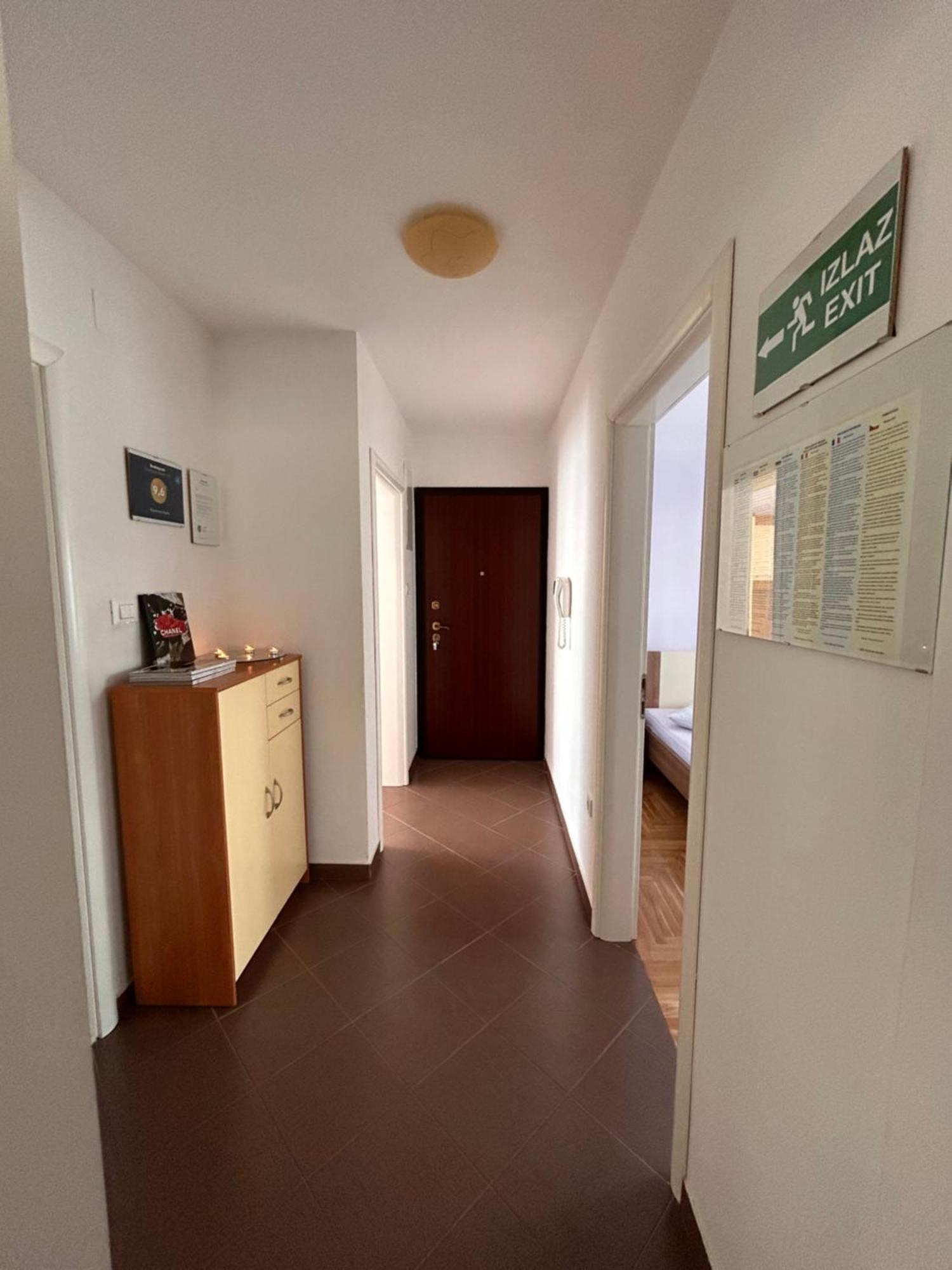Apartment Agata Trogir Exteriör bild