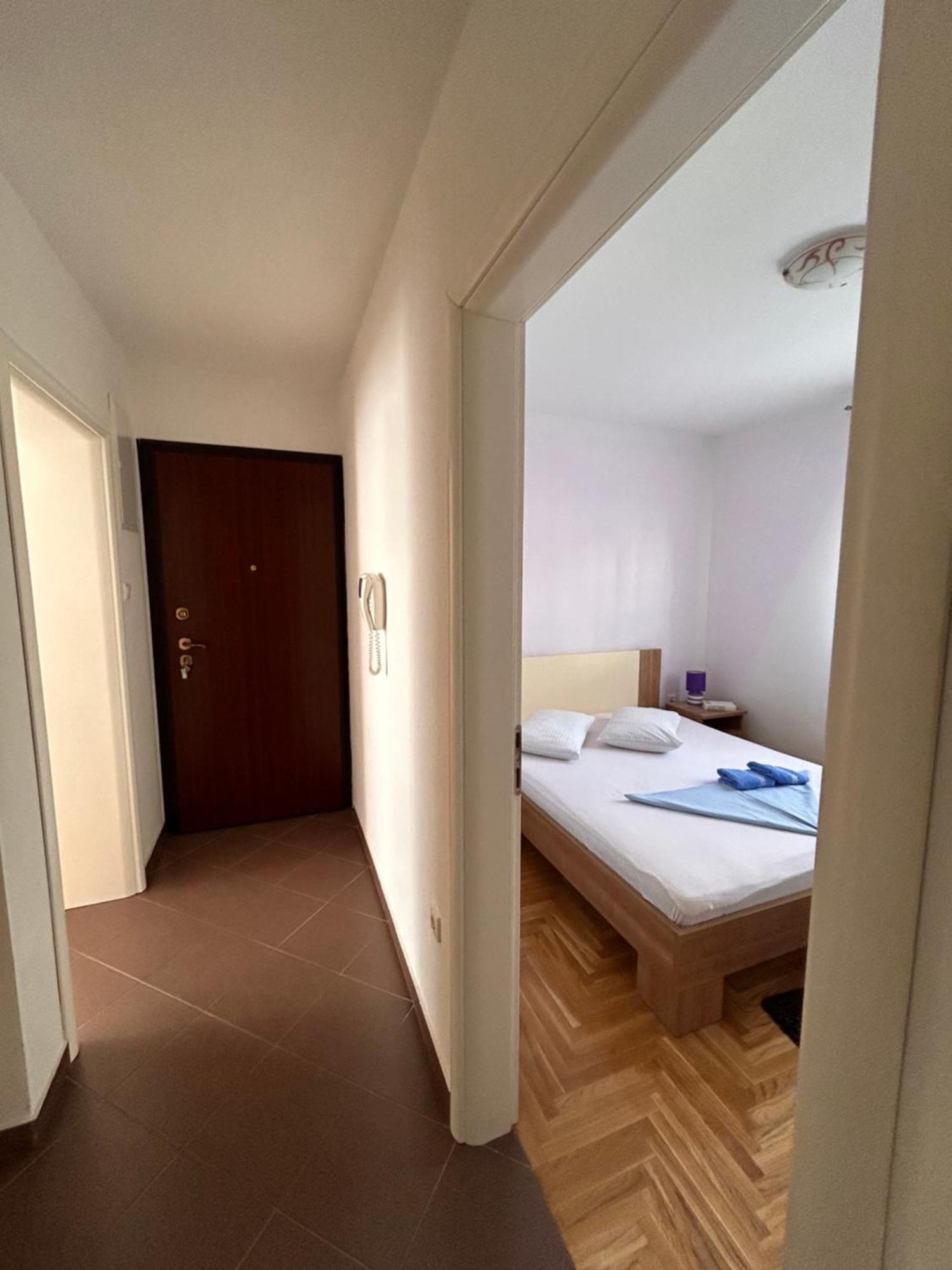 Apartment Agata Trogir Exteriör bild